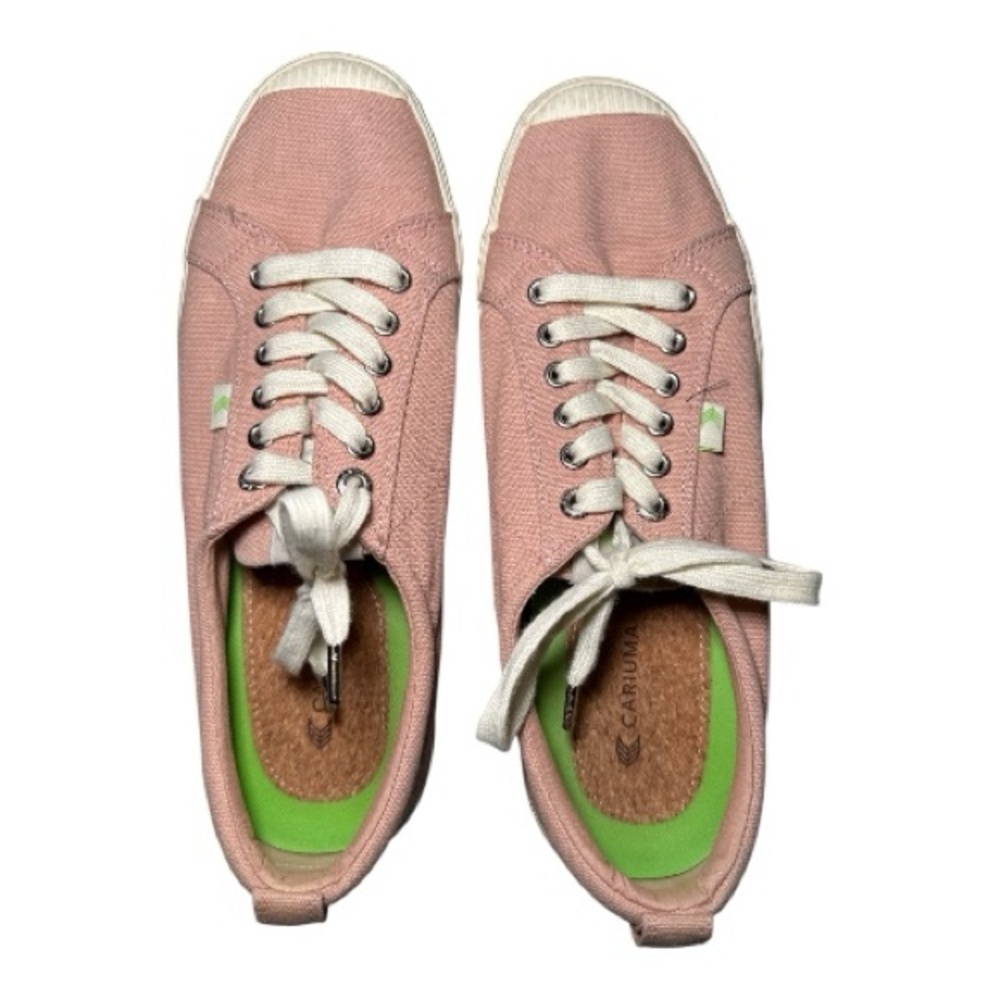 Cariuma OCA Low Rose Unisex Canvas Sneakers Size 11 Women's Shoes